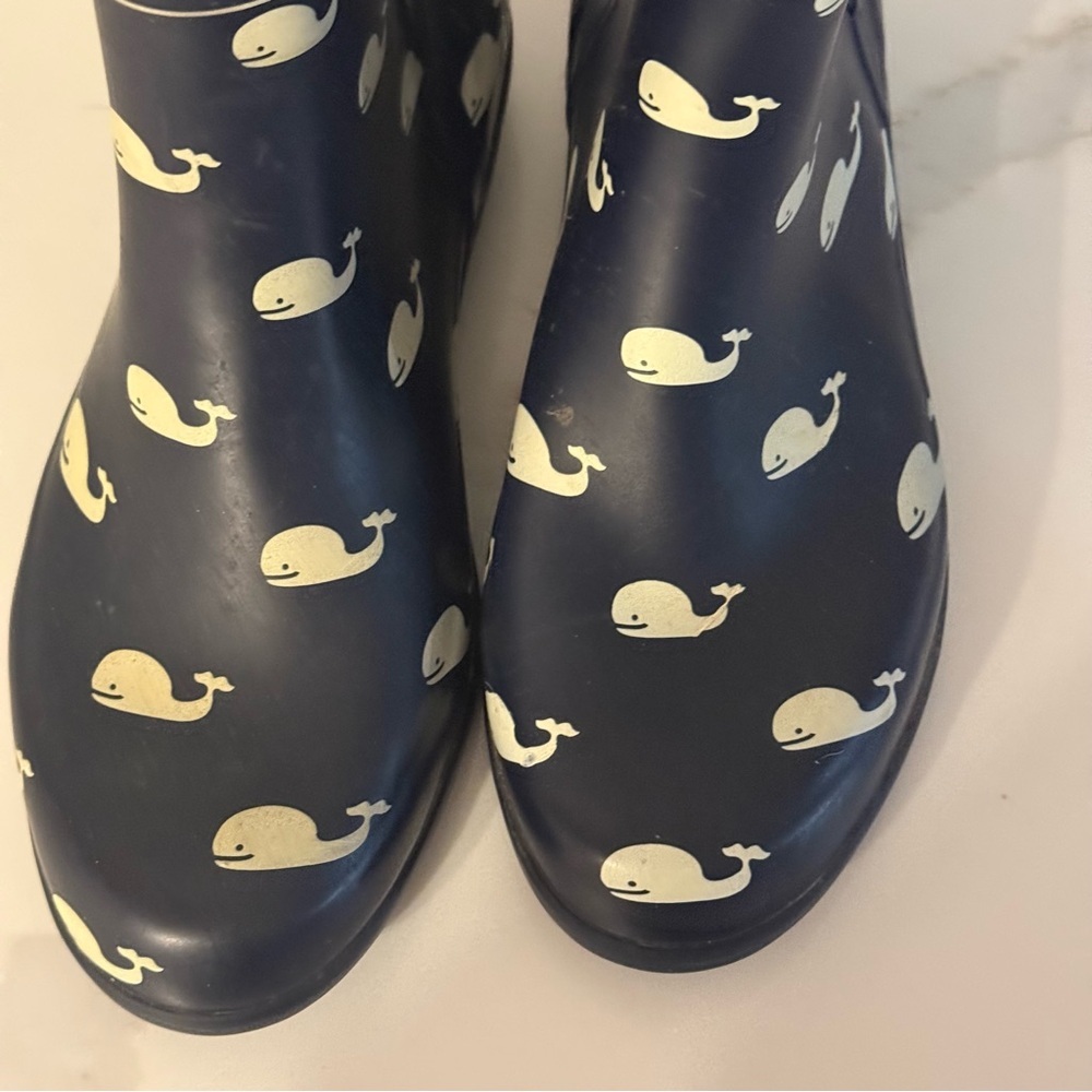 London Fog Navy Whale Print Ankle Boots - Picture 6 of 9